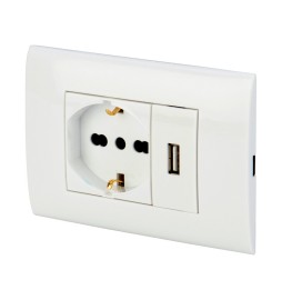 POLYPOOL PP6096X PLACCA C/SUPPPR USB+PR BIP SCHU BCO