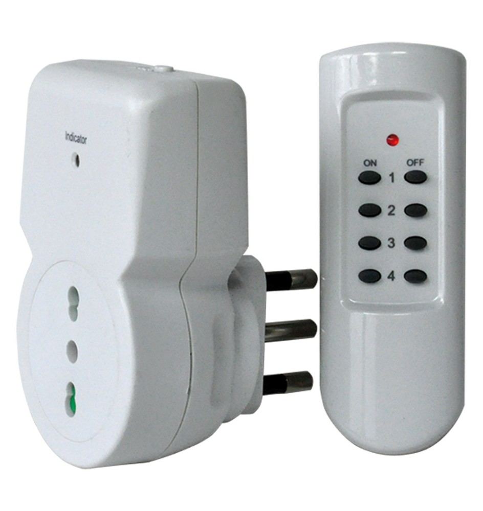 PRESA TELECOMANDATA 4 canali