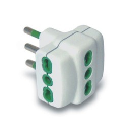 FME 82.630 ADATTATORE TRIPLO 16A 2P+T GARANTI