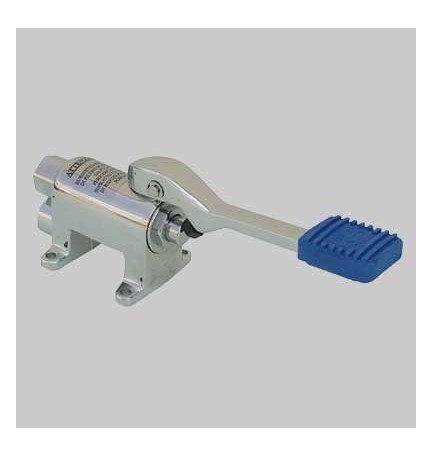 RUBINETTO A PEDALE 1 VIA PAVIMENTO - 1/2