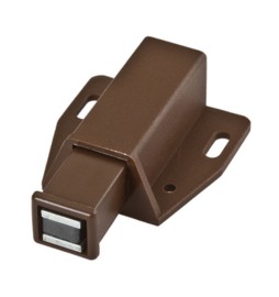 CHIUSURA MAGNETICA 690 SCATTO MARRONE**+631