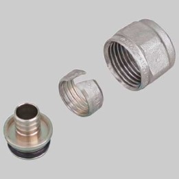 ADATTATORE TUBO PLASTICA CON CALOTTA - 15 x 2,5