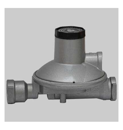 REGOLATORE GAS BASSA PRESSIONE A NORMA - 10 Kg 1/2 x 1/2