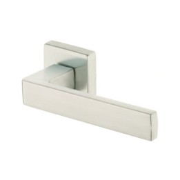 MANIGLIA ASTI M53 C/BOCCHETTA QUADRA CROMO SATINATO