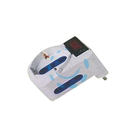 ADATTATORE TRIPLO 2 BIPASSO + 1 SCHUKO CON INTERRUTTORE E PROTEZIONE - spina da 10A colore bianco