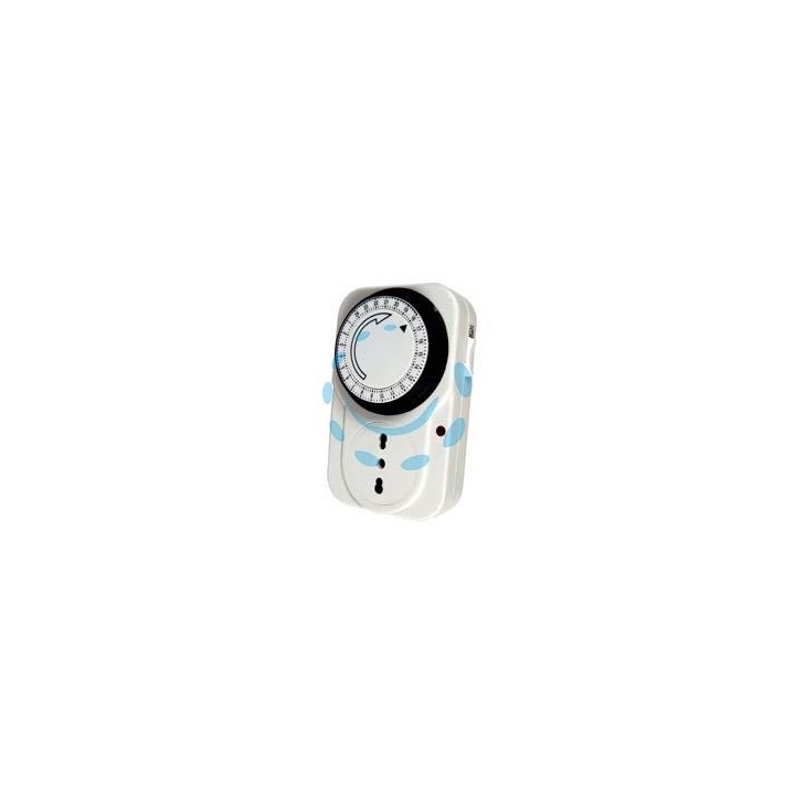 TIMER A PRESA GIORNALIERO CON INTERRUTTORE INTERVALLO 15 MINUTI 
