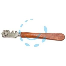 TAGLIAVETRO A SEI ROTELLE 