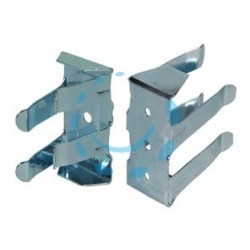 GANCIO PER APPLICAZIONE ZOCCOLO CUCINE - mm.30x55h.